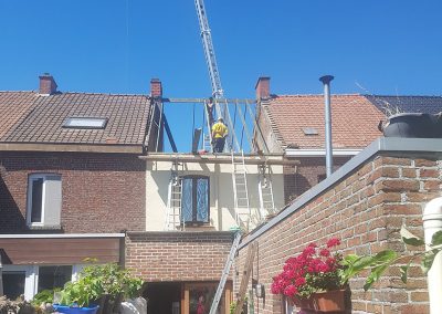 Dakrenovatie Kortrijk - verwijderen oud kapgebinte